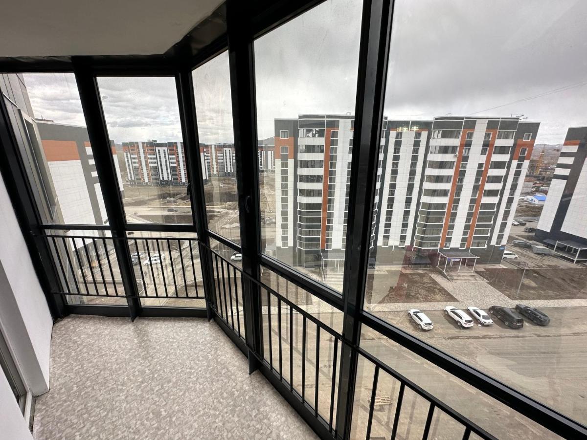 1 Комнатная Драмтеатр 1Bedroom Apartment Ustʼ-Kamenogorsk Extérieur photo